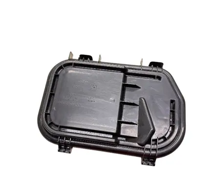Audi A6 S6 C6 4F Headlight/headlamp dust cover 0315611