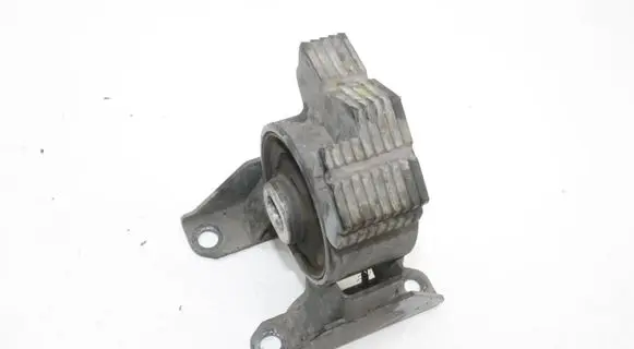 Nissan NV200 Gearbox mount 