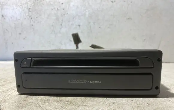 Renault Espace - Grand espace IV Navigation unit CD/DVD player 8200313631 FD0203250011377 5WK138200