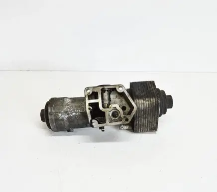 Engine oil radiator
