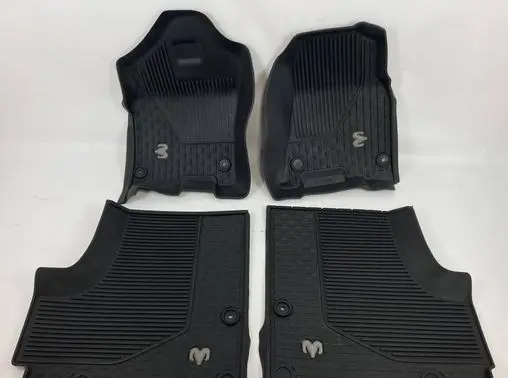 Dodge RAM Car floor mat set 82216269AB