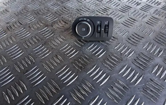 Opel Crossland X Light switch 39132264