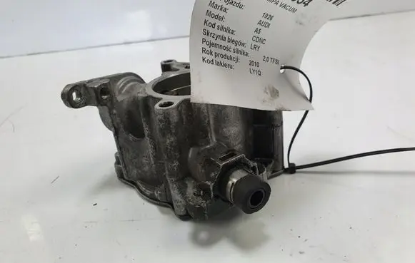 Audi A5 Sportback 8TA Vacuum pump 06J145100C