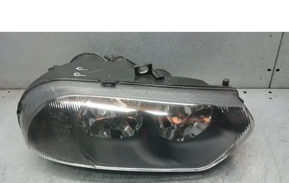 Alfa Romeo 156 Front reflector 