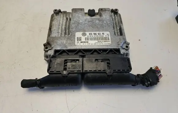 Volkswagen PASSAT B6 Engine control unit/module 03G906021NK 03G906021AB 0281013440