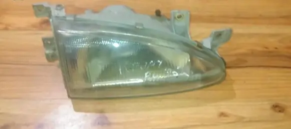 Hyundai Pony Headlight/headlamp