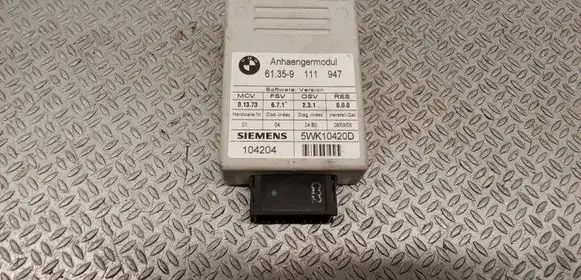 BMW 3 E90 E91 Tow bar relay 9111947