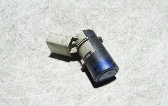 Audi A4 S4 B7 8E 8H Parking PDC sensor 7H0919275A