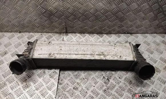BMW 3 E90 E91 Intercooler radiator 2396399