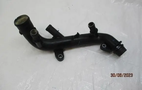 Renault Clio V Engine coolant pipe/hose 210471273R