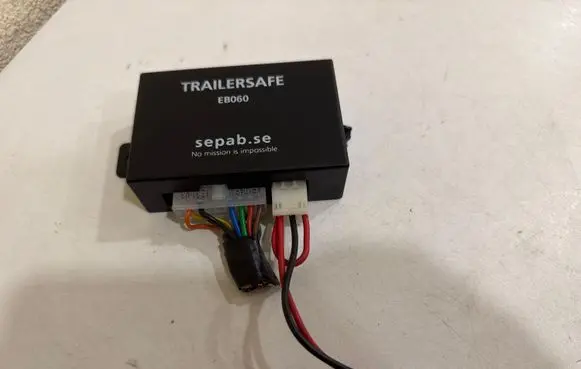 Volkswagen PASSAT B6 Tow bar trailer control unit/module EB060