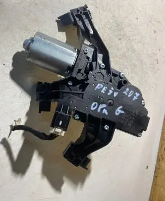 Peugeot 207 Rear window wiper motor 9652418780 090525 0390201813