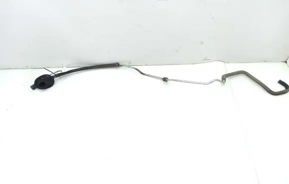 Mercedes-Benz E W212 Engine coolant pipe/hose 3015667