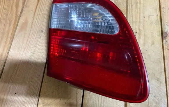 Mercedes-Benz E W211 Tailgate rear/tail lights A2118204364 2118204364