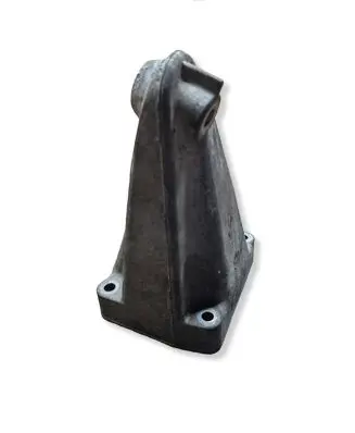 Mercedes-Benz E W211 Engine mounting bracket A6112230804