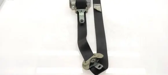 Subaru Outback Front seatbelt 7M3520P 0432127