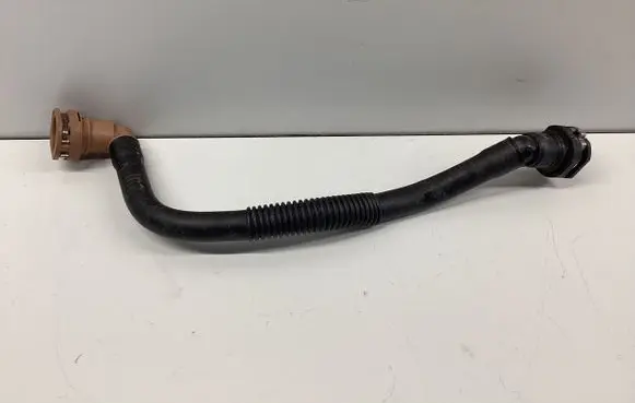 KIA EV6 Electric car engine cooling hoses/pipes 