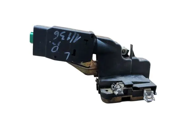 Volvo S40, V40 Front door lock 30850803