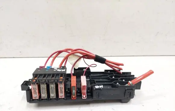 Mercedes-Benz R W251 Fuse box set 2115452601