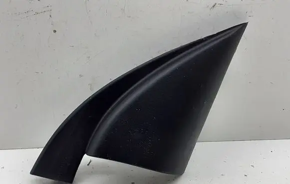 Hyundai Kona I Other front door trim element 87660J9000