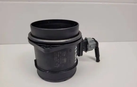 Jaguar E-Pace Mass air flow meter G4D3-12B579-AA