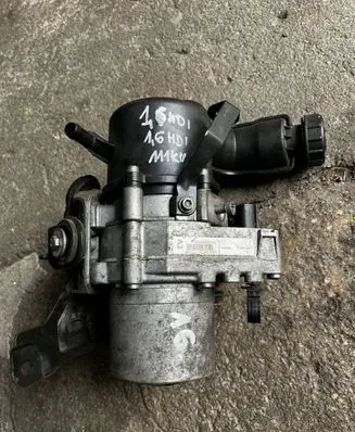Peugeot 508 Power steering pump 9676154180