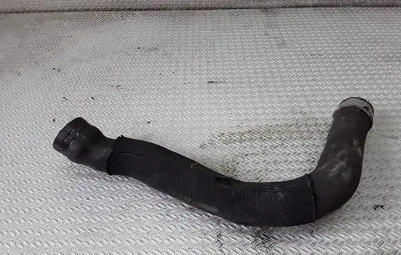 Mercedes-Benz C W203 Engine coolant pipe/hose