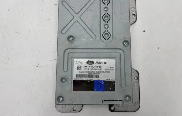Jaguar XF X260 Sound amplifier HX7319C164BD