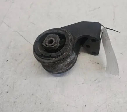 Volvo S40, V40 Engine mount bracket 30808637
