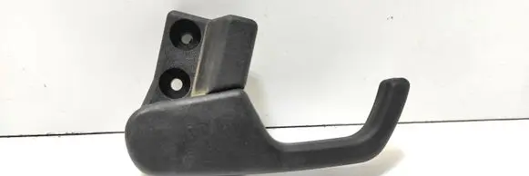 Engine bonnet (hood) release handle