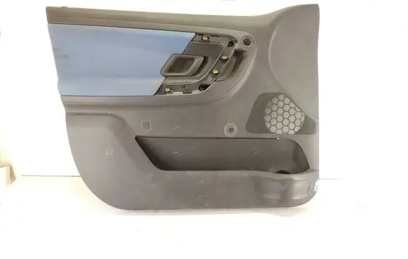 Skoda Fabia Mk1 (6Y) Front door card panel trim 320010112796111 5J867011 YX1CZ
