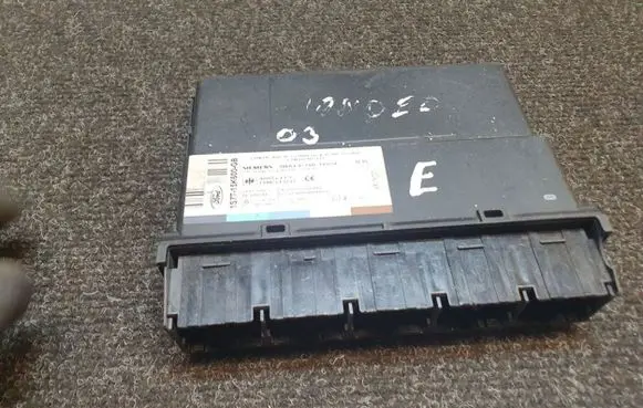 Ford Mondeo Mk III Comfort/convenience module 5WK48731B
