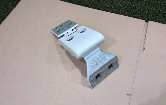 Renault Master IV Tailgate hinge 904003815R
