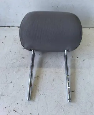 Volkswagen Transporter - Caravelle T5 Front seat headrest 