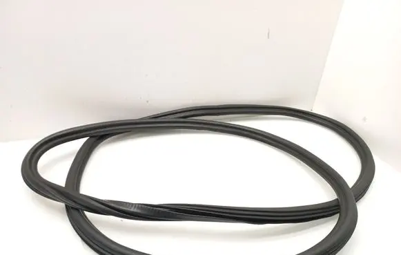 Audi A6 S6 C7 4G Front door rubber seal 4G0831721A