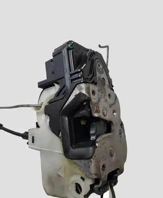 Opel Insignia A Front door lock 3023880 08D101 13502473