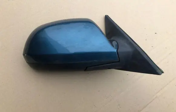 Hyundai Elantra Front door electric wing mirror