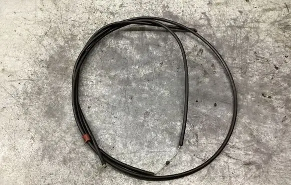 Volvo V70 Engine bonnet/hood lock release cable 