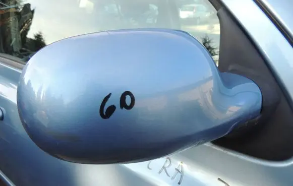 Nissan Micra Front door electric wing mirror