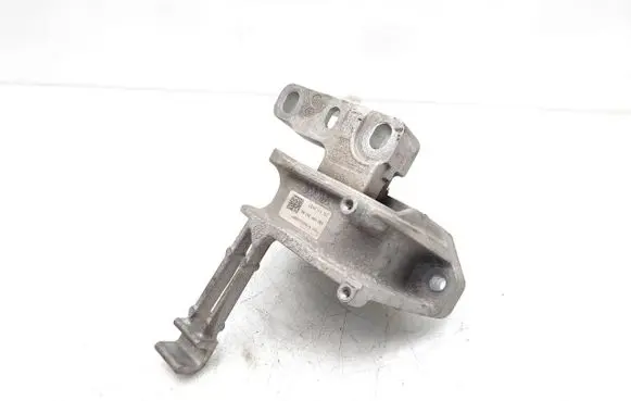 Volkswagen Polo VI Engine mounting bracket 2Q0199262BJ