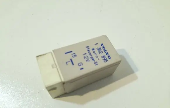 Volvo S70 V70 V70 XC Other relay 1362895