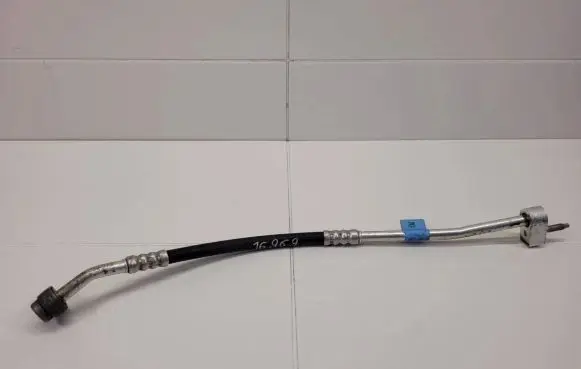 Ford C-MAX II Air conditioning (A/C) pipe/hose F1F1-19D567-LA