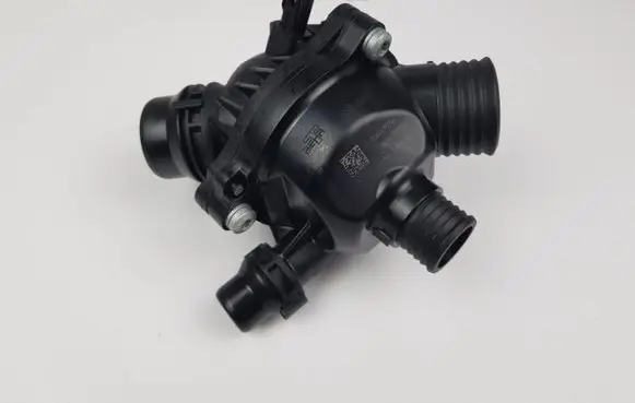BMW 3 E90 E91 Thermostat housing 7536655