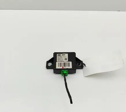 Hyundai i40 Yaw turn rate sensor 957753Z000 4M5455H3G