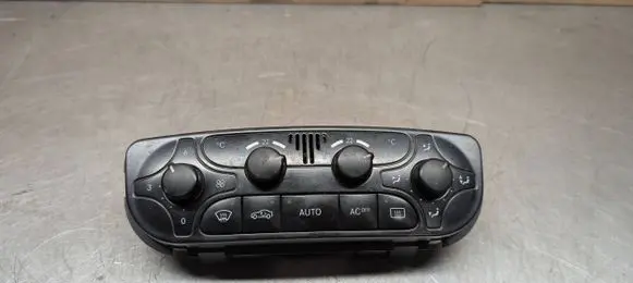 Mercedes-Benz C W203 Climate control unit A2098300085 9140010497
