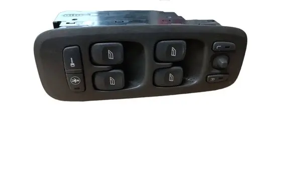 Volvo V70 Electric window control switch 8682936