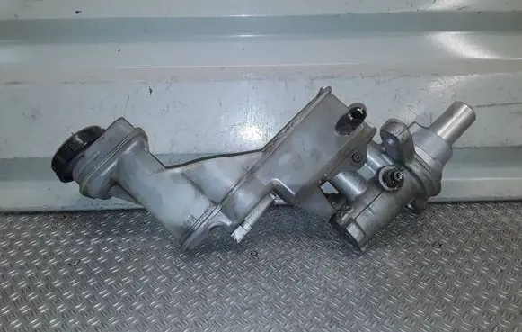 Nissan Qashqai Master brake cylinder 0204Y24278