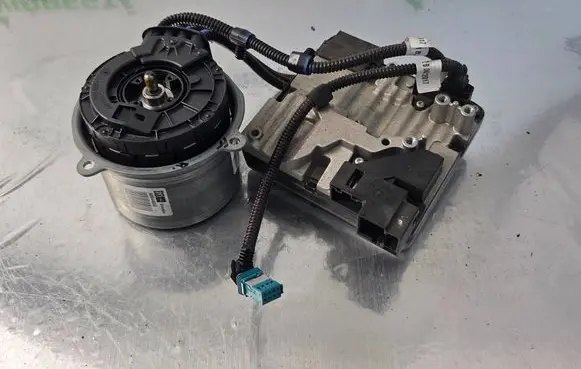 Jeep Compass Electric power steering pump A0051391J 00000082 59326439