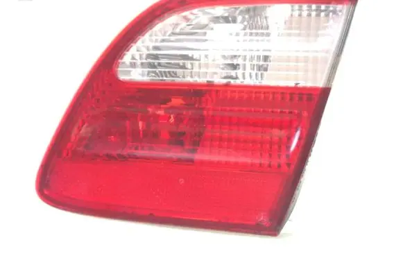 Mercedes-Benz E W211 Tailgate rear/tail lights A2118201464