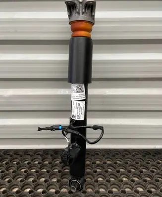BMW 4 G22 G23 G24 G26 Rear shock absorber/damper 6886249